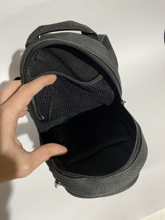 Nintendo Gameboy Advance SP carrying case/backpack