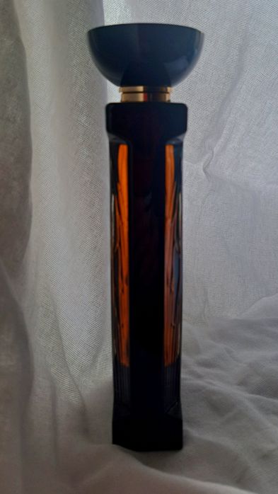LALIQUE Noir Premier Fruits Du Mouvement (100ml)
