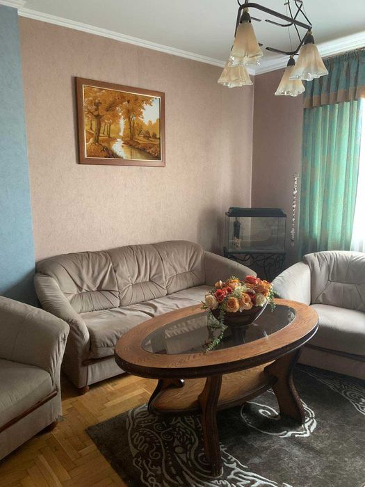 здам  в оренду будинок в районі Дубнівської