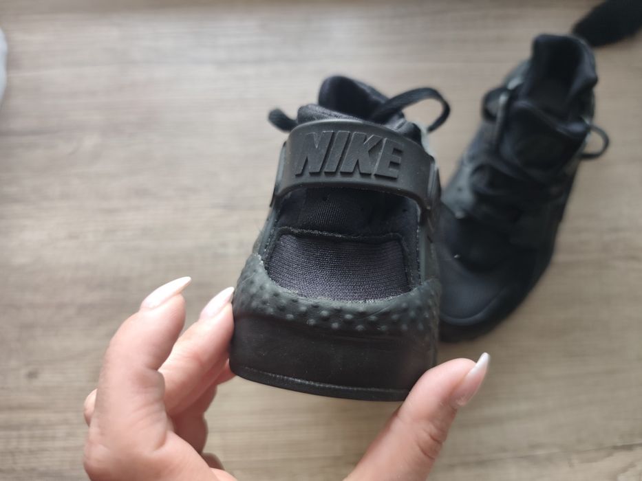 NIKE Air Huarache roz.37,5