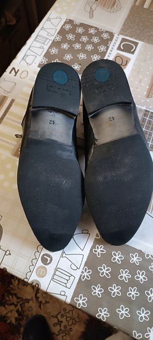 Полуботинки продам