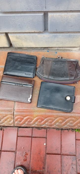 Кожанный портмоне.