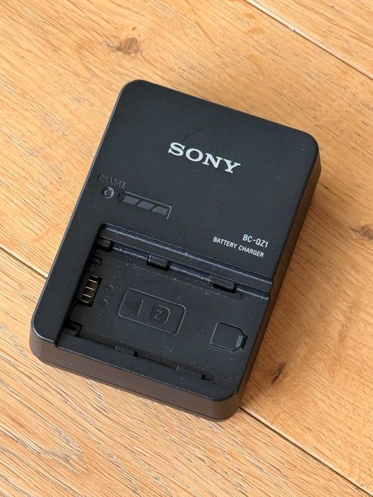 Ładowarka Sony BC-QZ1 - do akumulatorów NP-FZ100