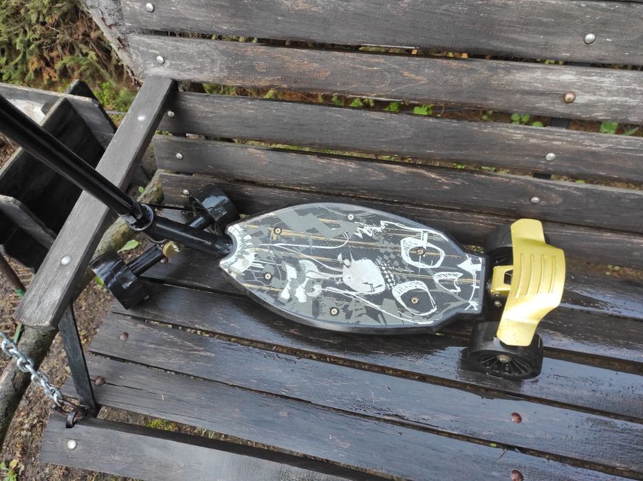 Hulajnoga czterokołowa