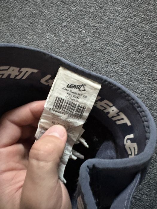 Ochraniacze na kolana leatt  df 6.0 l/xl