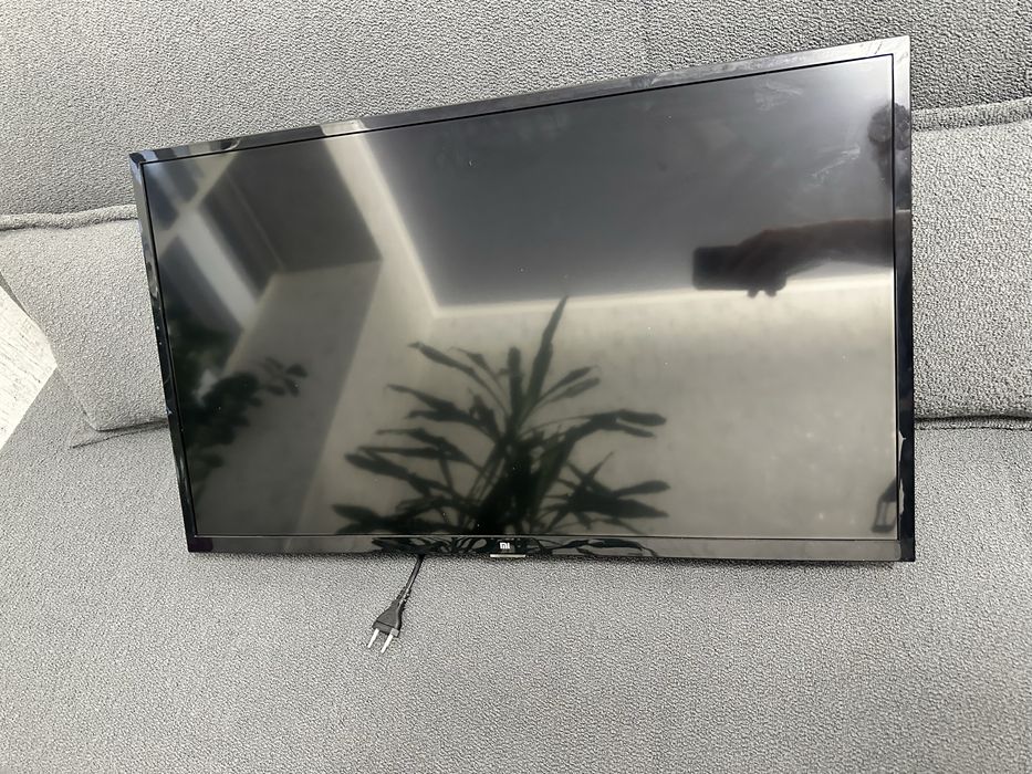 Телевизор Xiaomi Mi LED TV 4A 32 (L32M5-5ARU)(полный комплект)
