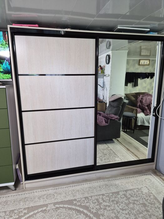 Продам шафу-купе