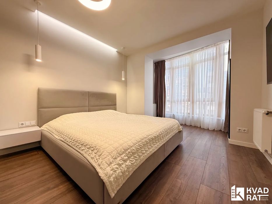 Продаж просторої однокімнатної квартири з ремонтом у Європейське  Сіті