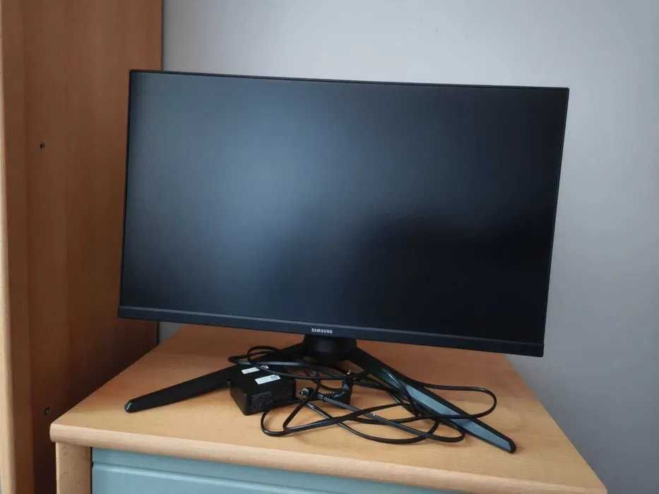 Uszkodzony Samsung Odyssey G3 24" (144Hz)