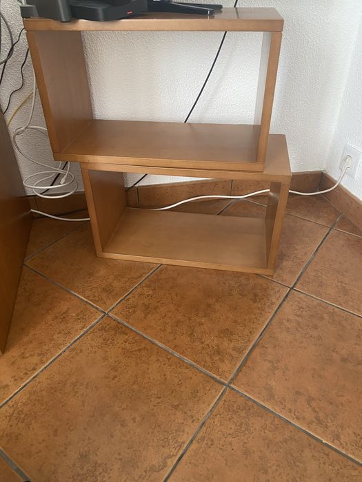 Secretaria de madeira