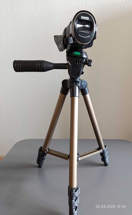 Samsung H-300 ze statywem