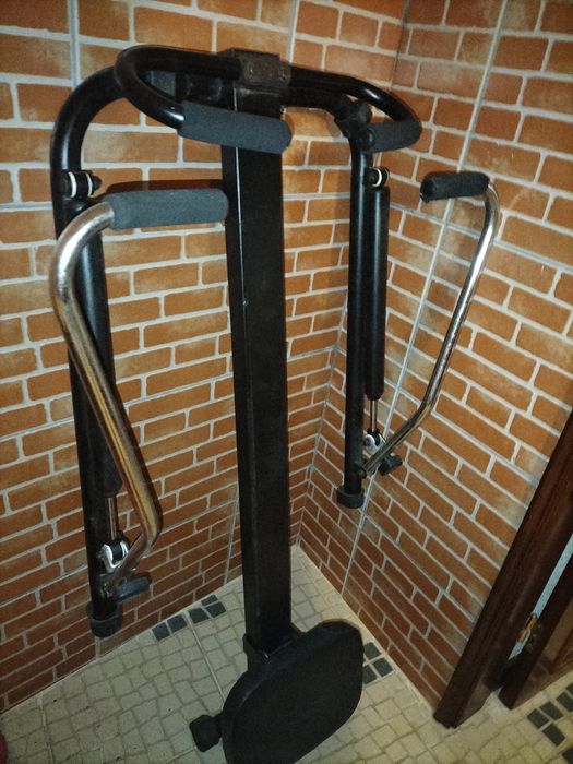 Máquina de remos em excelente estado