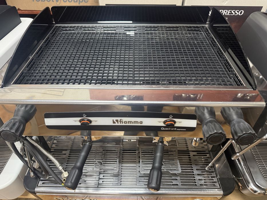 Maquina de café industrial 1 grupo Muito Muito Nova  Instalação e Garantia