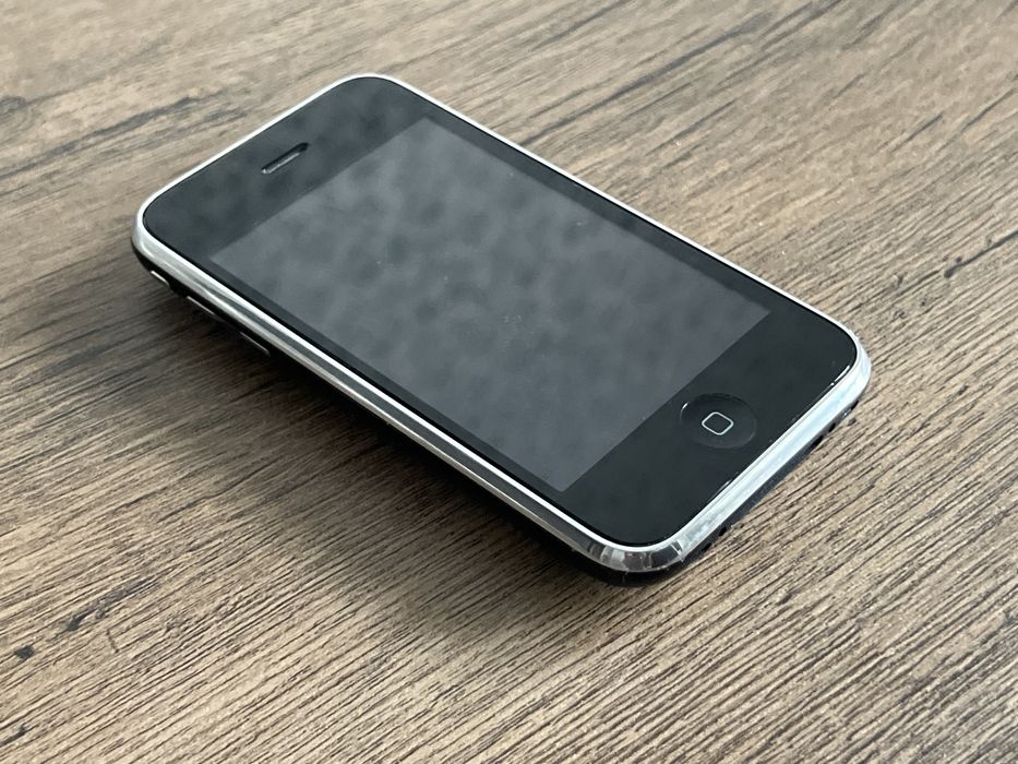 Iphone 3g  8 gb ідеальний стан