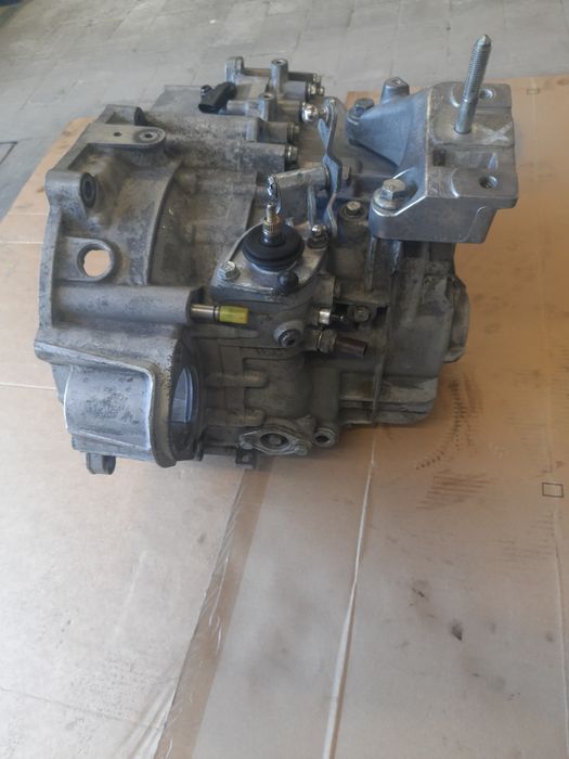 Мкпп коробка передач Fup ford vw 6 ступка