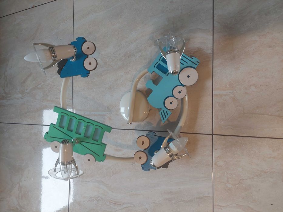 Żyrandol do pokoju dziecka