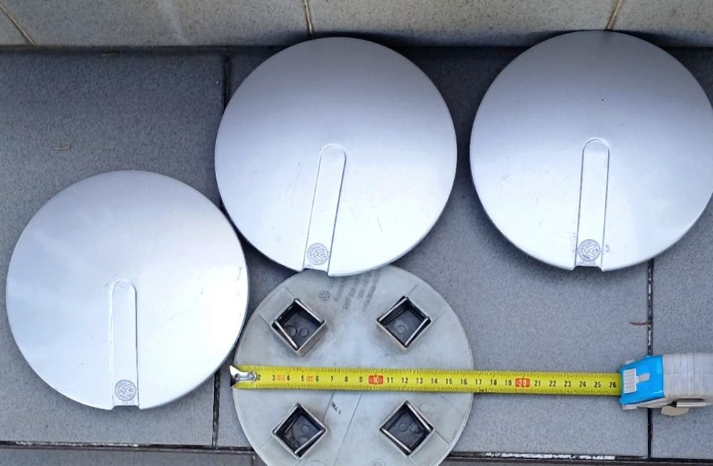 Oryginalne dekielki VW Golf III / Vento 13" – komplet 4 szt.