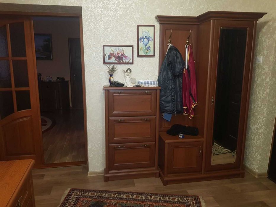 кімната у 4-х кімнатному будинку, м. Кам'янка-Бузька