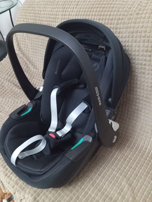 Cadeirinha de bebé da para o carro