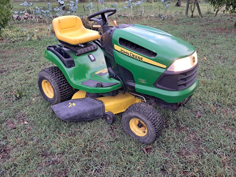 Corta relva john deere X110 x135 x125