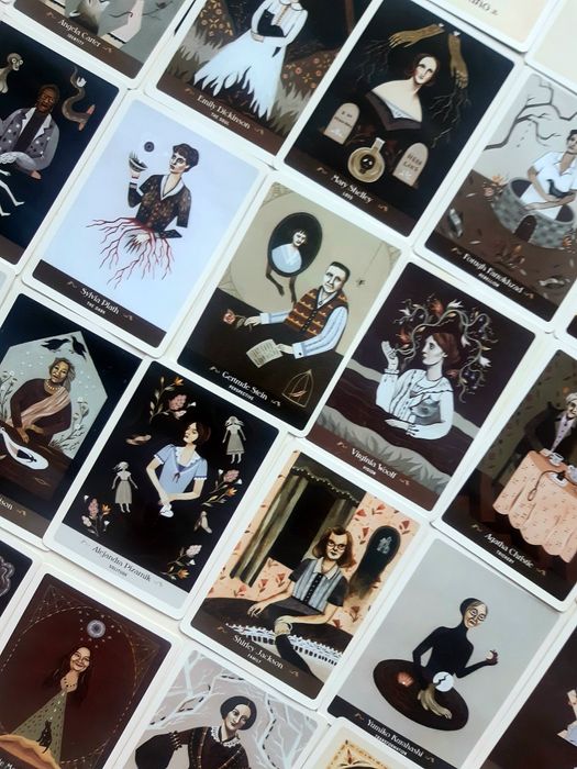 Literary Witches Oracle tarot card deck