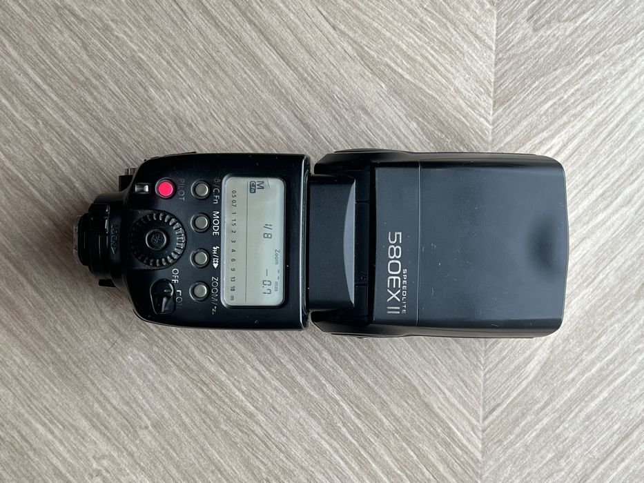 Продам спалах  Canon speedlite 580ex II