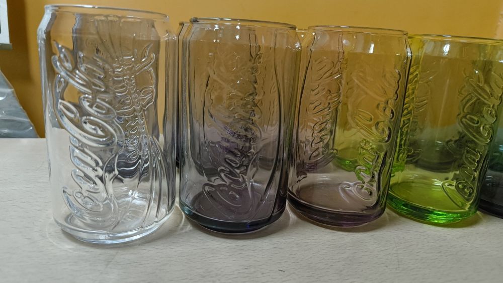 Szklanki kolekcjonerskie Coca-Cola 11 szt can glass