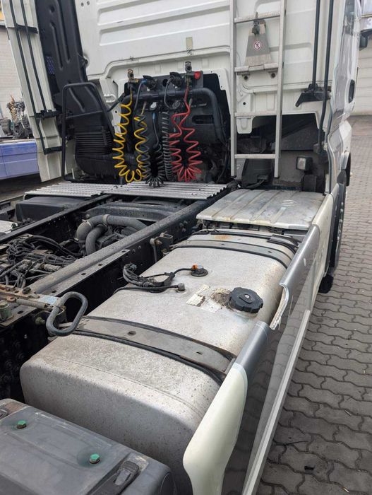 Сідельний тягач MAN TGX 18.500 під самосвал напівпричіп рефрижератор