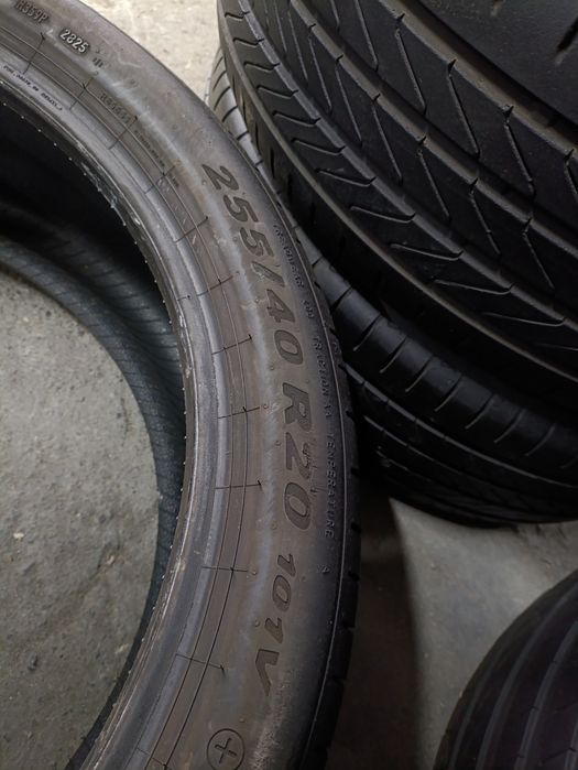 Пара 255 40 20 101V Pirelli