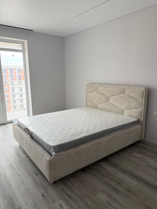 Продаж 1-кімнатної квартири в новобудові з газом