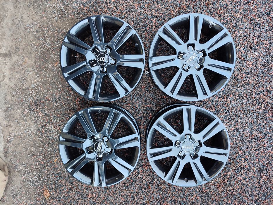 Диски R-17. 5×112. ET-45. Dia-66.6. J-7