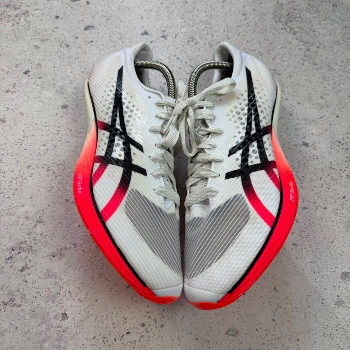 Шиповки для спринту asics metaspeed sp