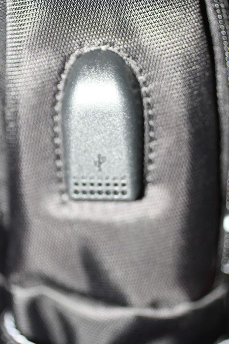 Mochila para computador portátil, impermeável, unissexo, com porta USB