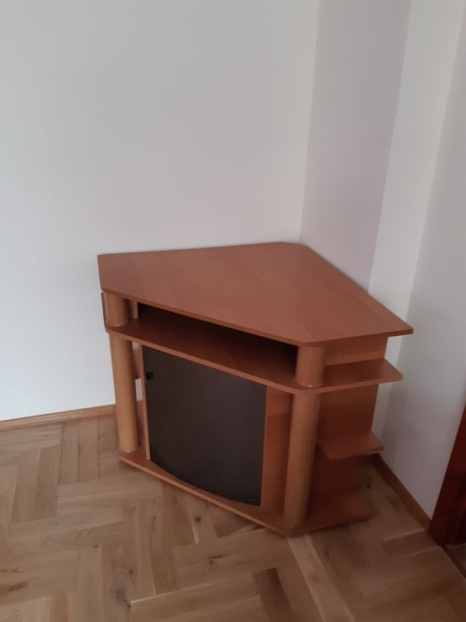 Szafka narożna pod telewizor