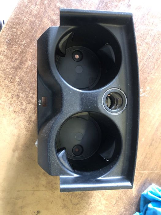 Підстаканники BMW 6801508, 5116, 187013 20223364