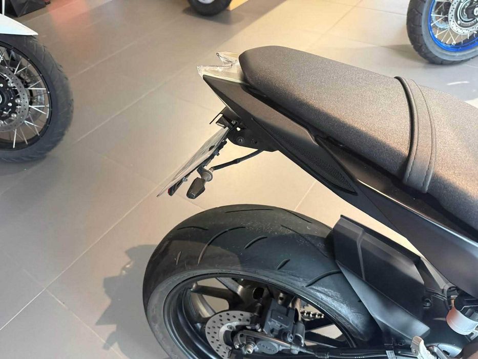 Yamaha MT 09 2020 com apenas 5 mil kms .