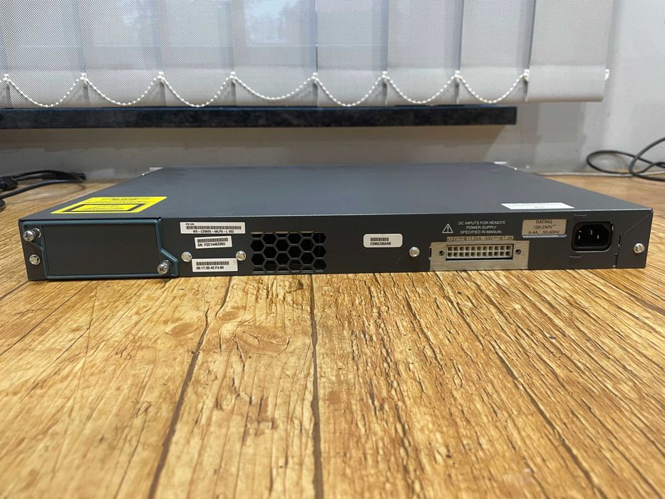 Switch Cisco Catalyst 2960-S Series PoE+