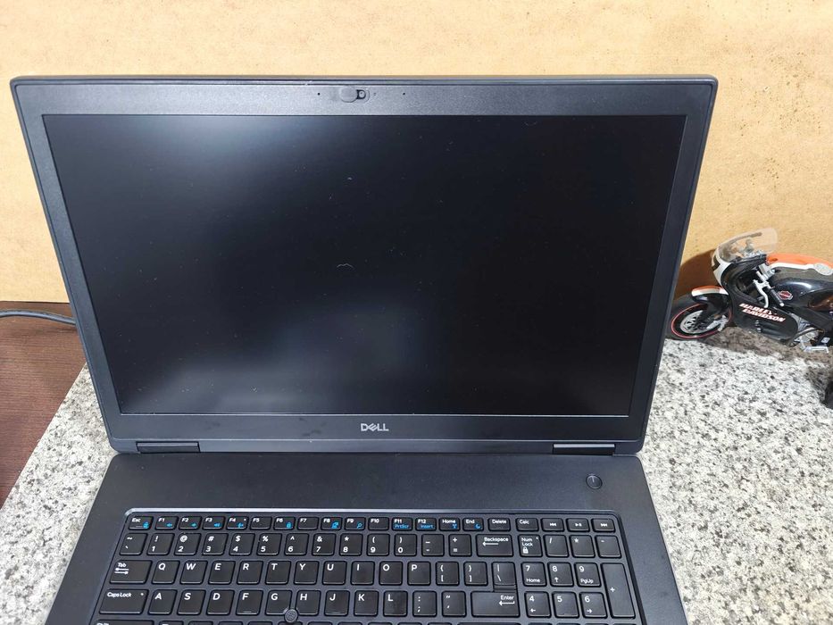 Ноутбук Dell Precision 7730 17" 8850H 32GB 500GB P4200 8Gb свіжа АКБ