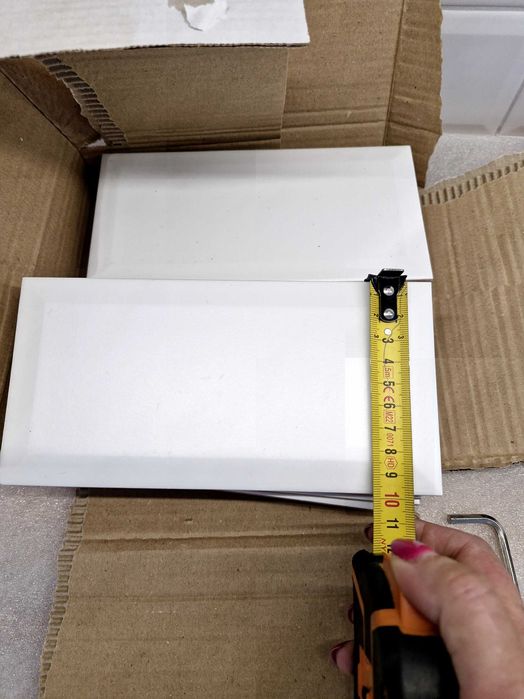 Plytki biale 10cmx20cm Fabresa