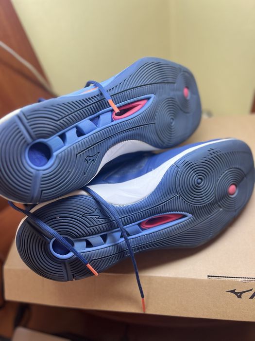 Mizuno волейбольні 30см