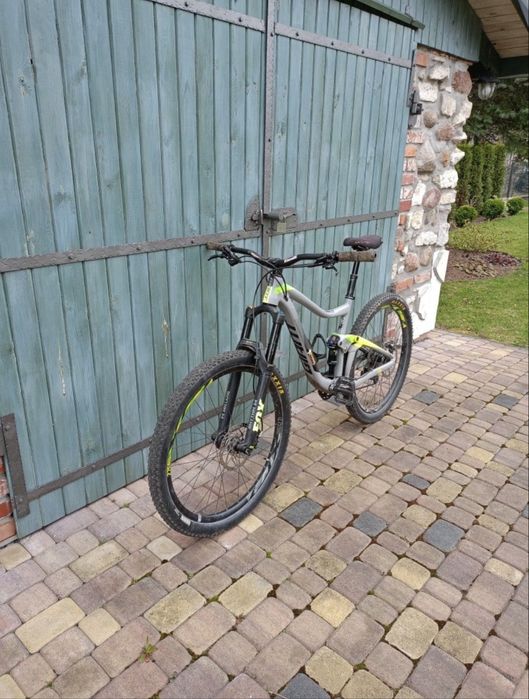 Rower Giant Trance 2 rama L koła 27,5