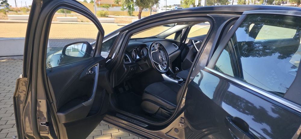 Opel Astra Ecoflex  1.3CDTI — photo 4