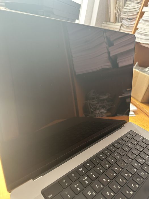 Macbook pro 16 m1 max