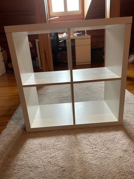 Móvel/estante para arrumação IKEA