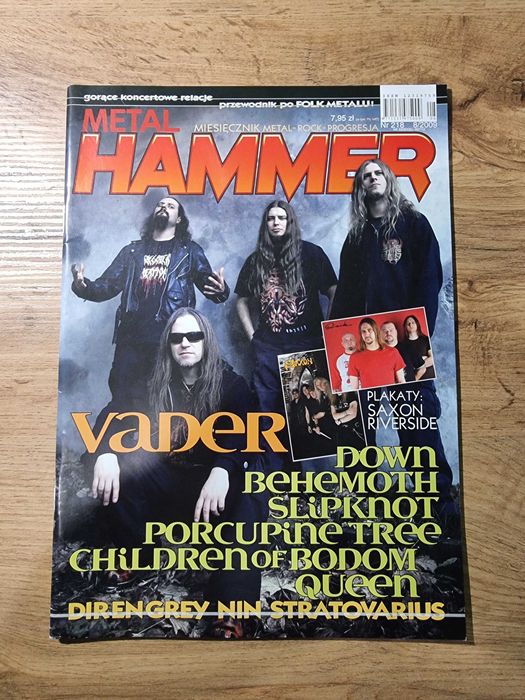 Metal Hammer 8/2009 - Vader, Plakaty: Saxon i Riverside