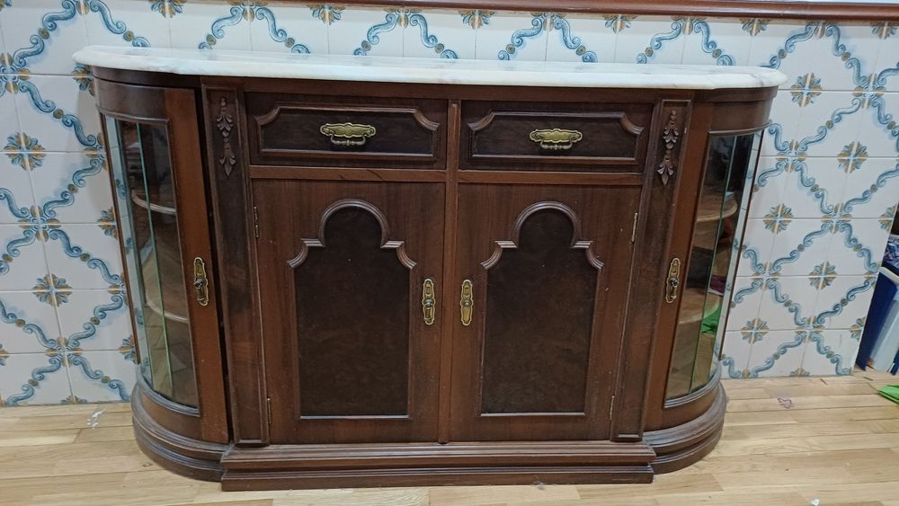 Credencia quanto tempo em mármore