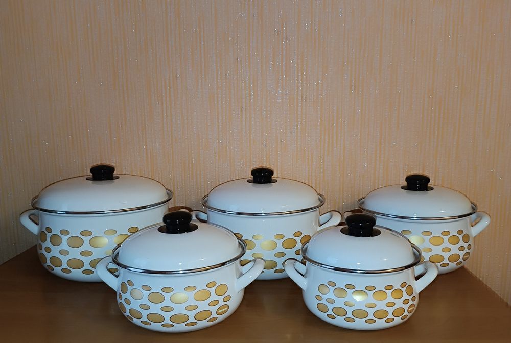 Набір каструль емальованих
