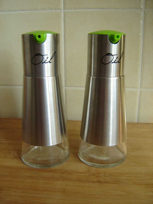 Dozowniki do oliwy oleju