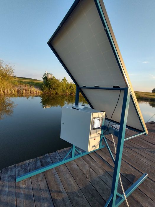 Elektrownia 375 Wat, zestaw napowietrzający wodę w stawie