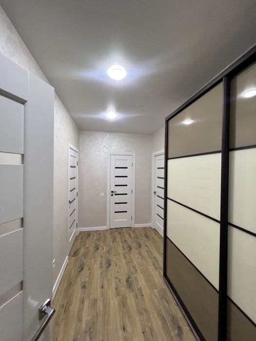 Оренда 2 кімнатної квартири по вулиці Целевича 10